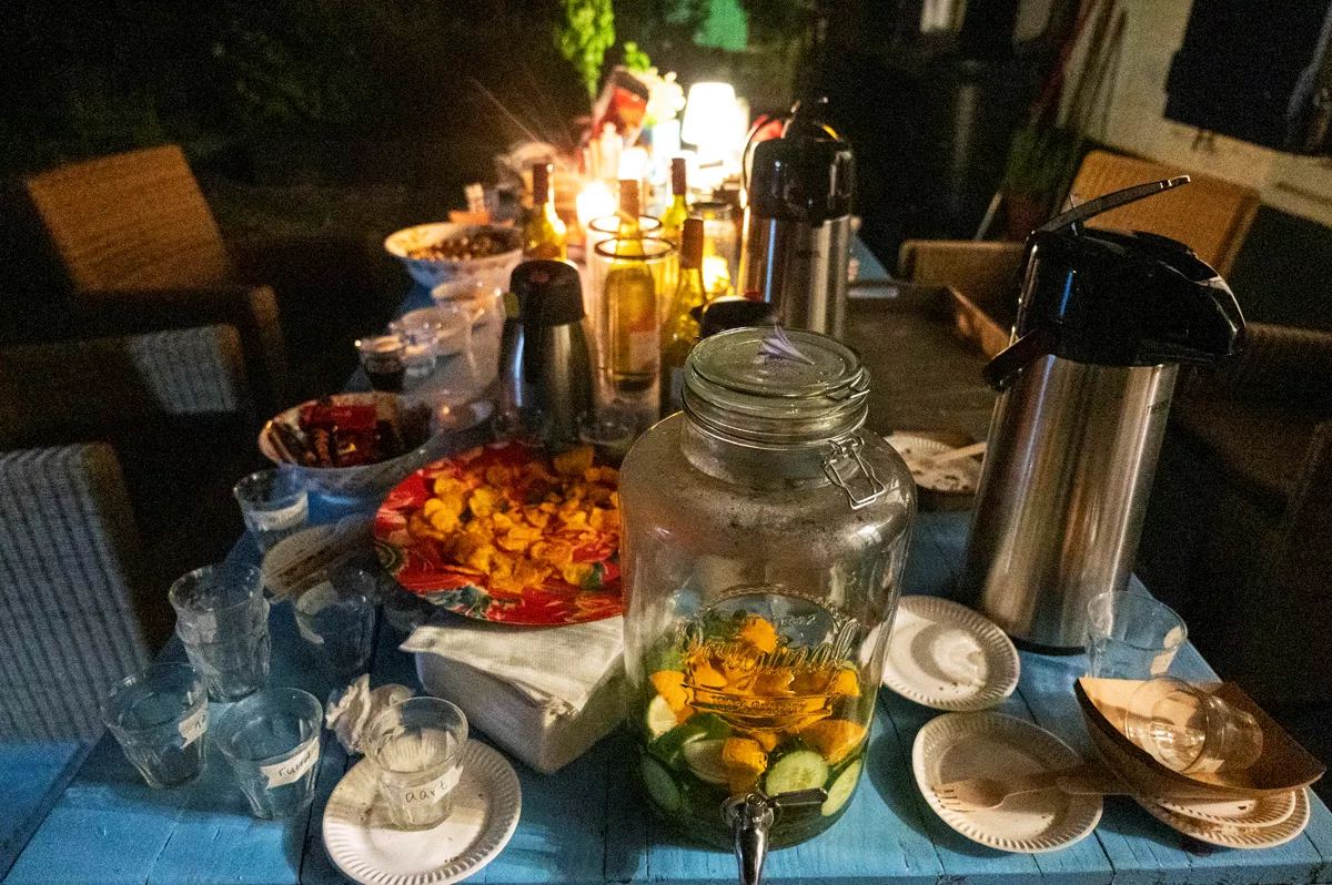 Midzomerdans 2020 bij Yell & Yonkers in de tuin